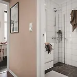 Lovely Townhouse Close To The Centre Bergen