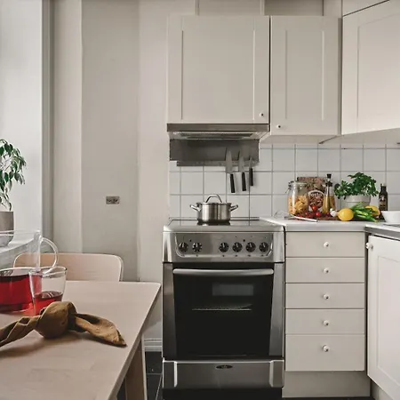 Lägenhet Lovely Townhouse Close To The Centre *